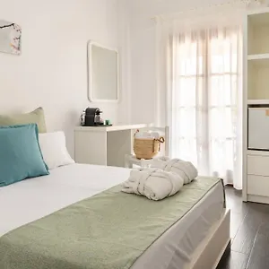 ** Hotel Theopisti Grecia